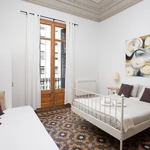 https://casanova-guest-house.catalonia-hotels.com